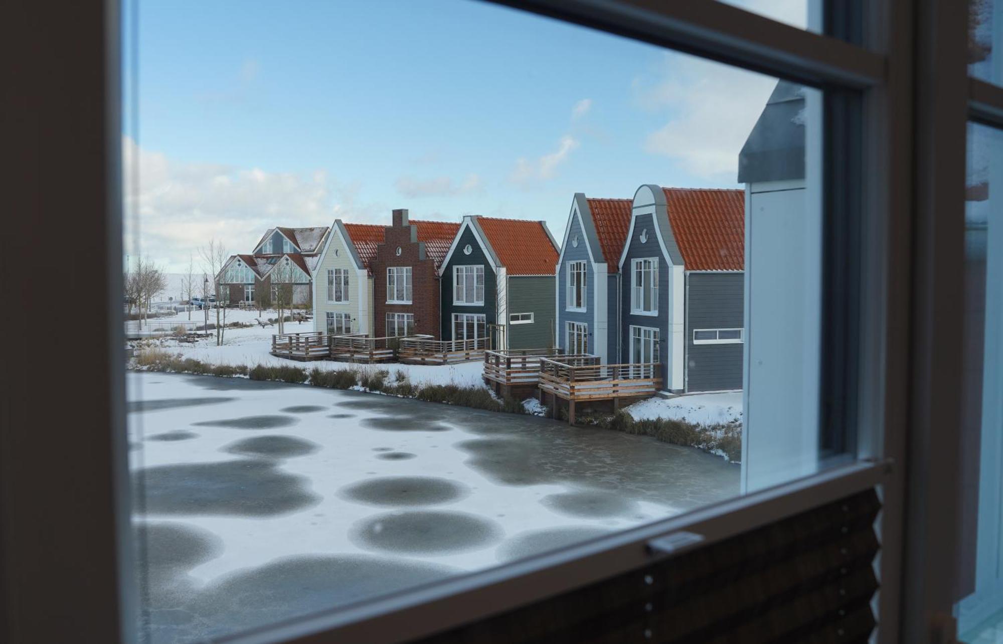 Fischerhaeuschen Am Kurpark Neuharlingersiel Eksteriør billede